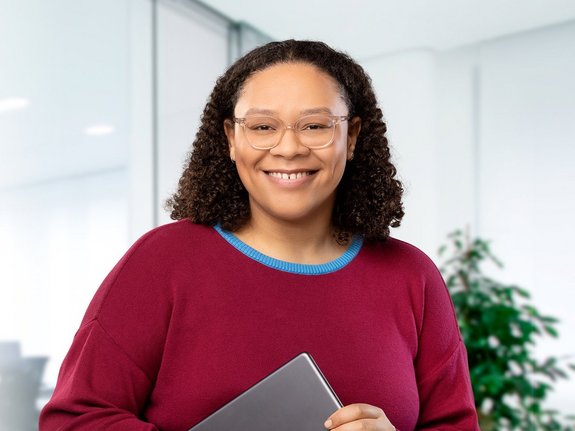 Testimonial Susan, Duale Studentin zur Diplom-Finanzwirtin Ein Bild von dem Testimonial Susan, Duale Studentin zur Diplom-Finanzwirtin